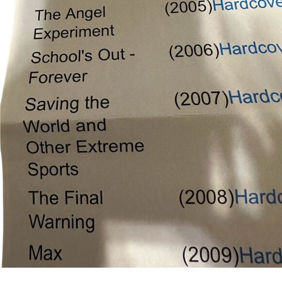 Maximum Ride series 4 Hardback’s excellent condition, Final Warning, - Picture 4 of 9